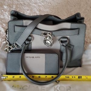 Michael Kors purse